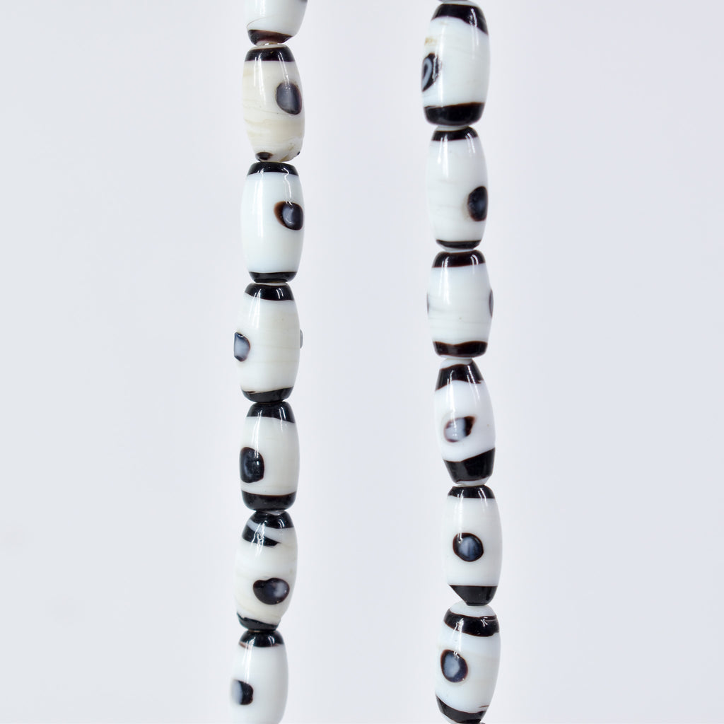 Czech Barrel Black and White Trade Beads 32 Inch