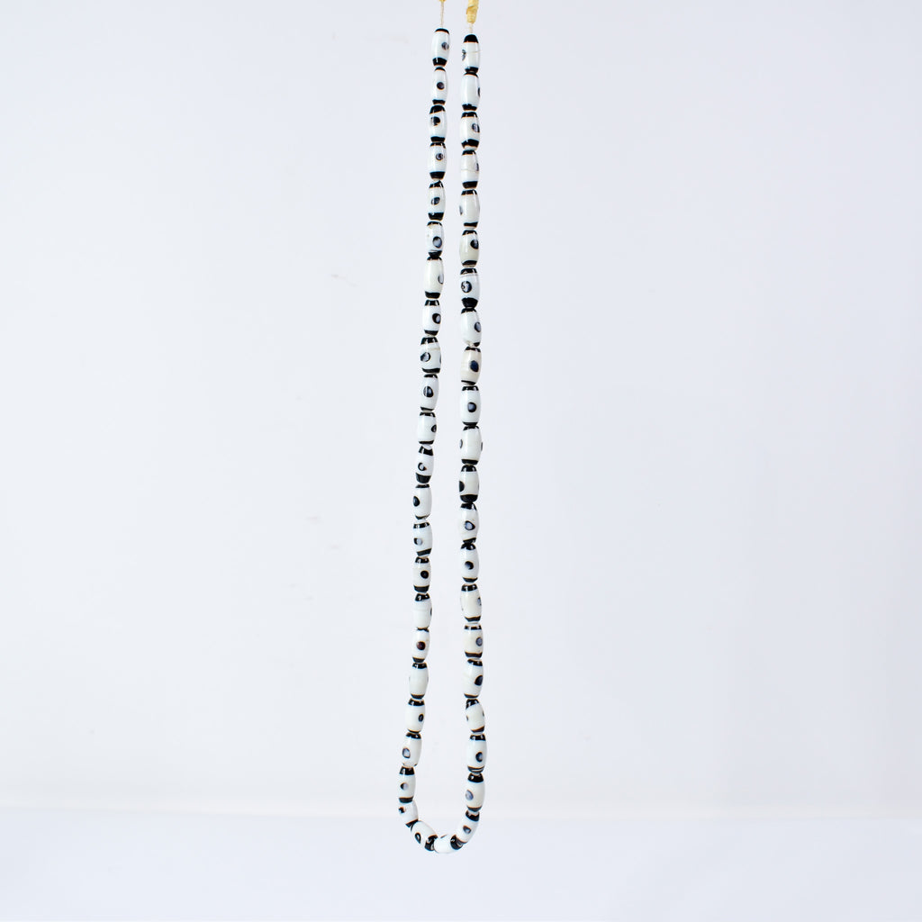 Czech Barrel Black and White Trade Beads 32 Inch