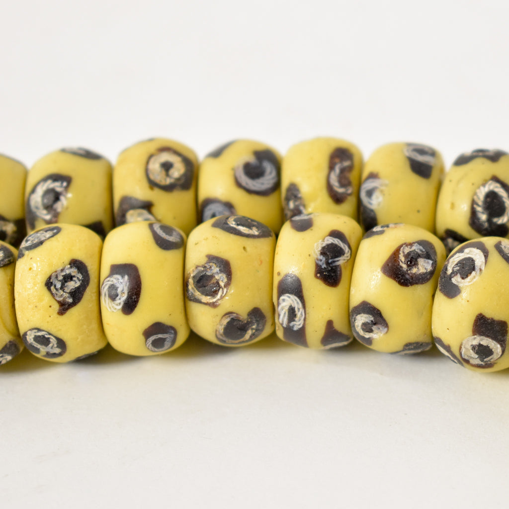 Rare Yellow Venetian Trade Beads 38 Inch