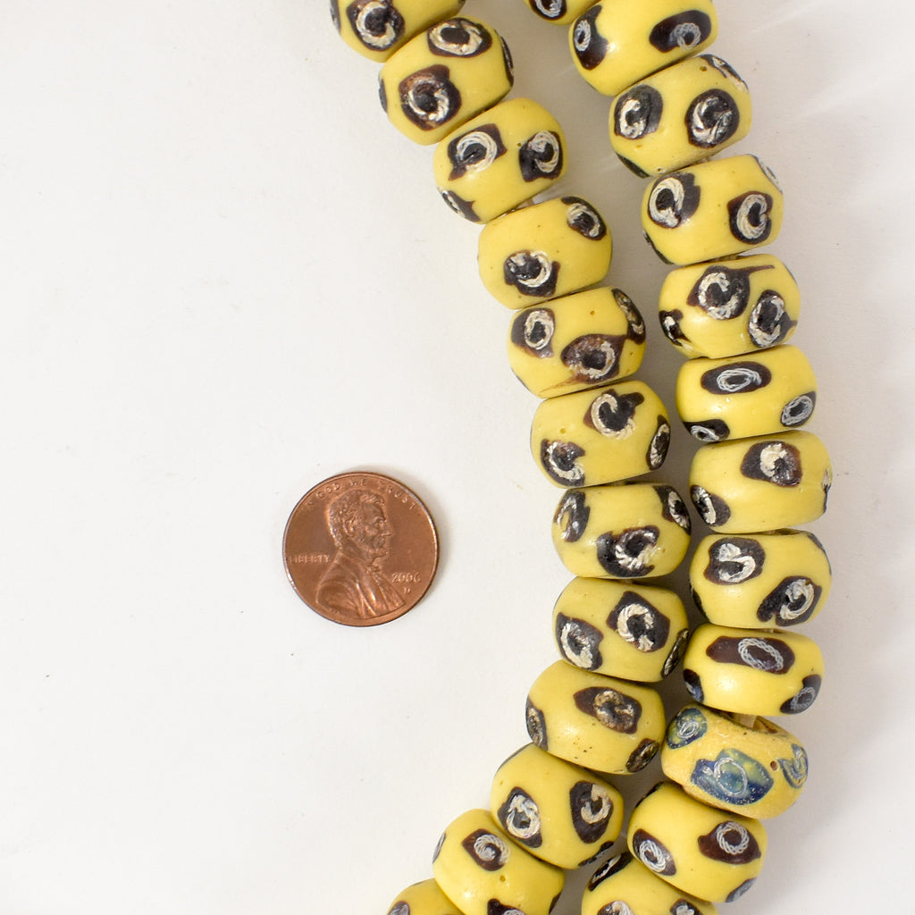 Rare Yellow Venetian Trade Beads 38 Inch