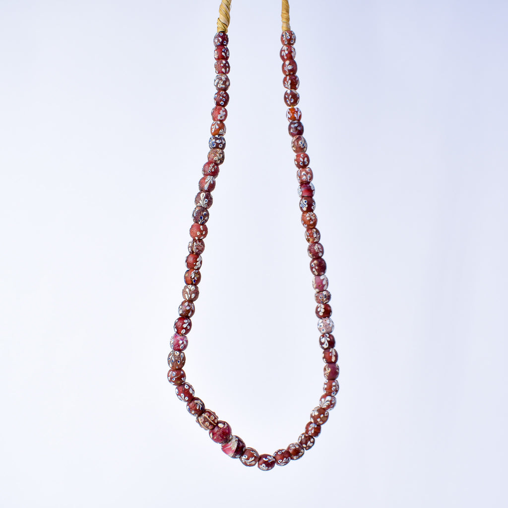 Venetian Whiteheart Floral Dot Red Trade Beads