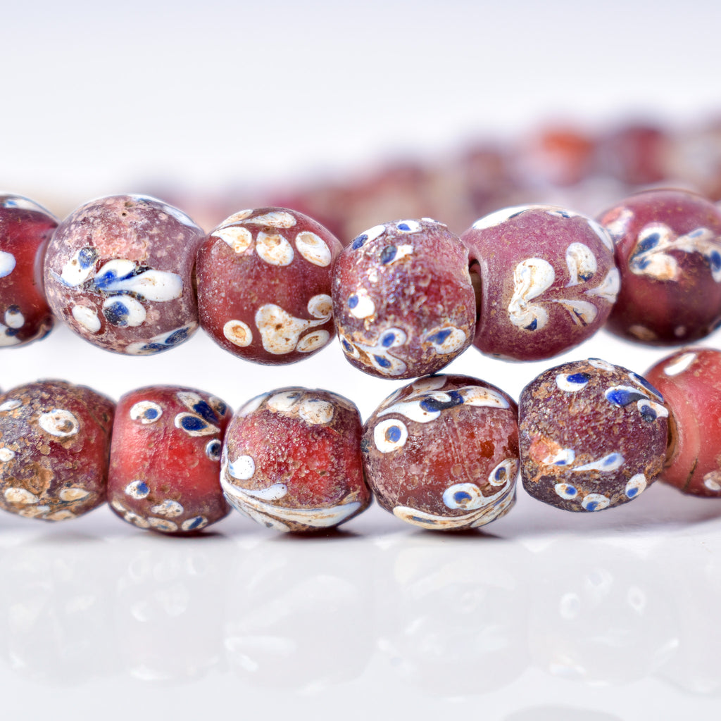 Venetian Whiteheart Floral Dot Red Trade Beads
