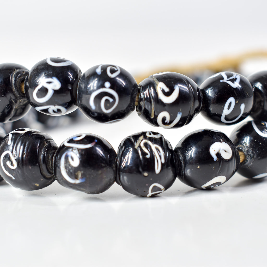 Zen Venetian Trade Beads 30 Inch