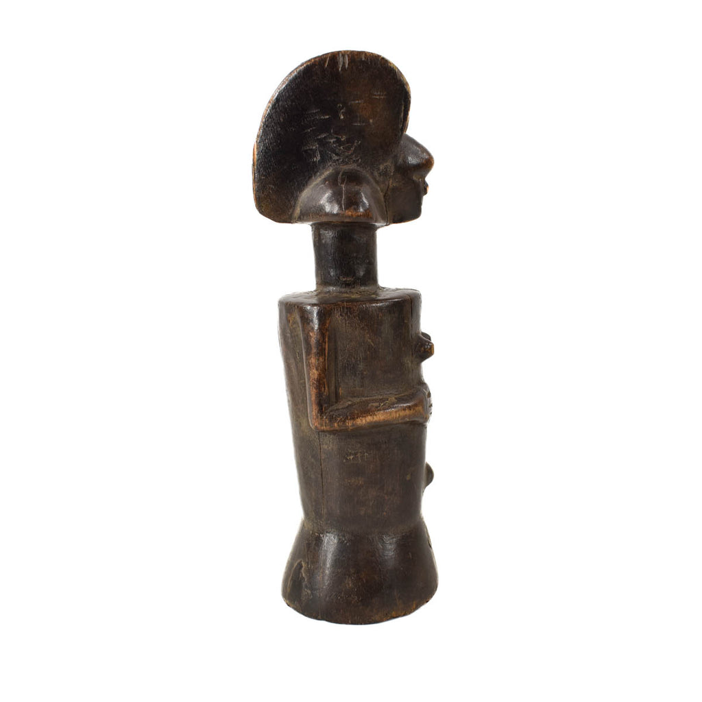 Anyi Attye Maternity Figure with Children on Stool Côte d'Ivoire