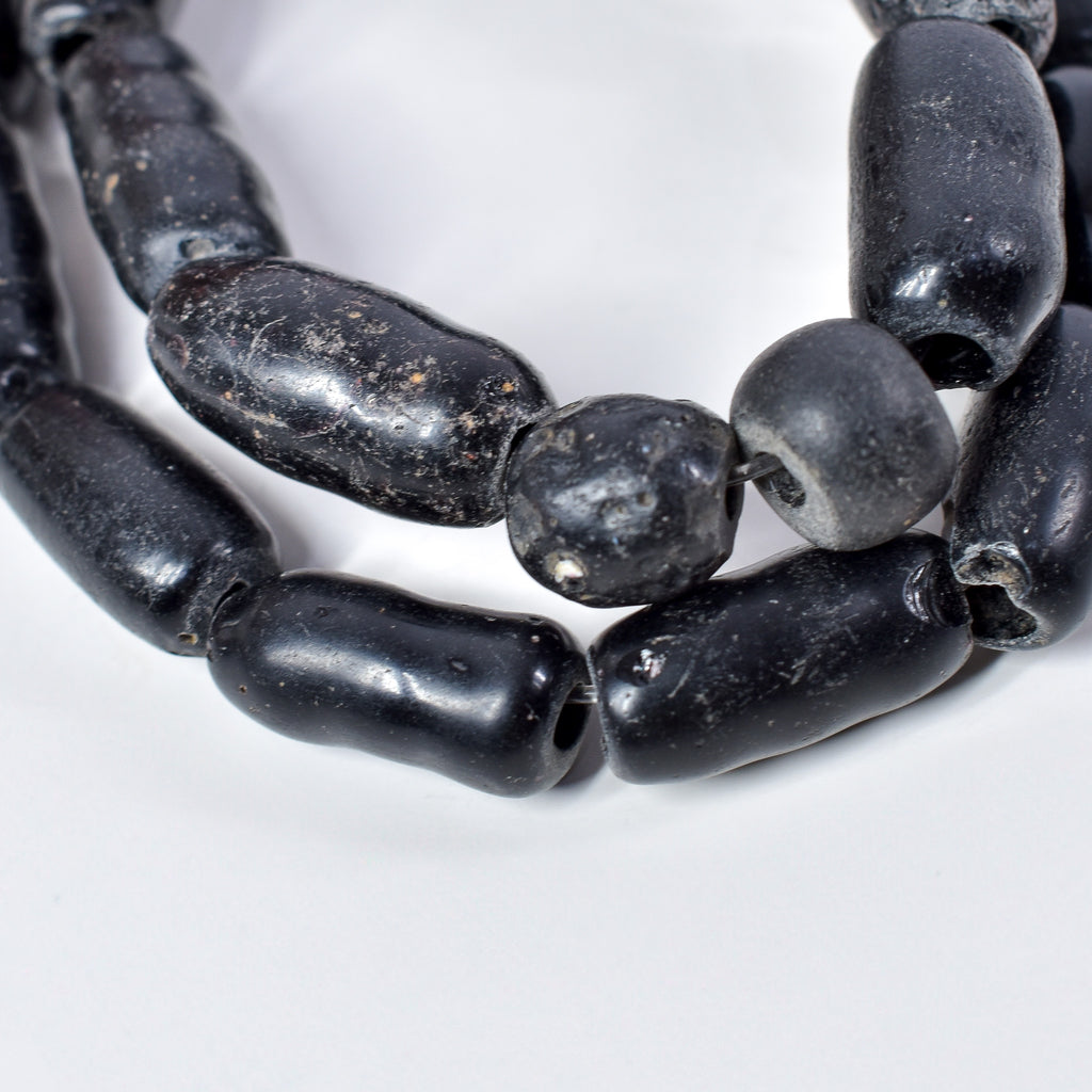 Amoeba Bohemian Black Trade Beads