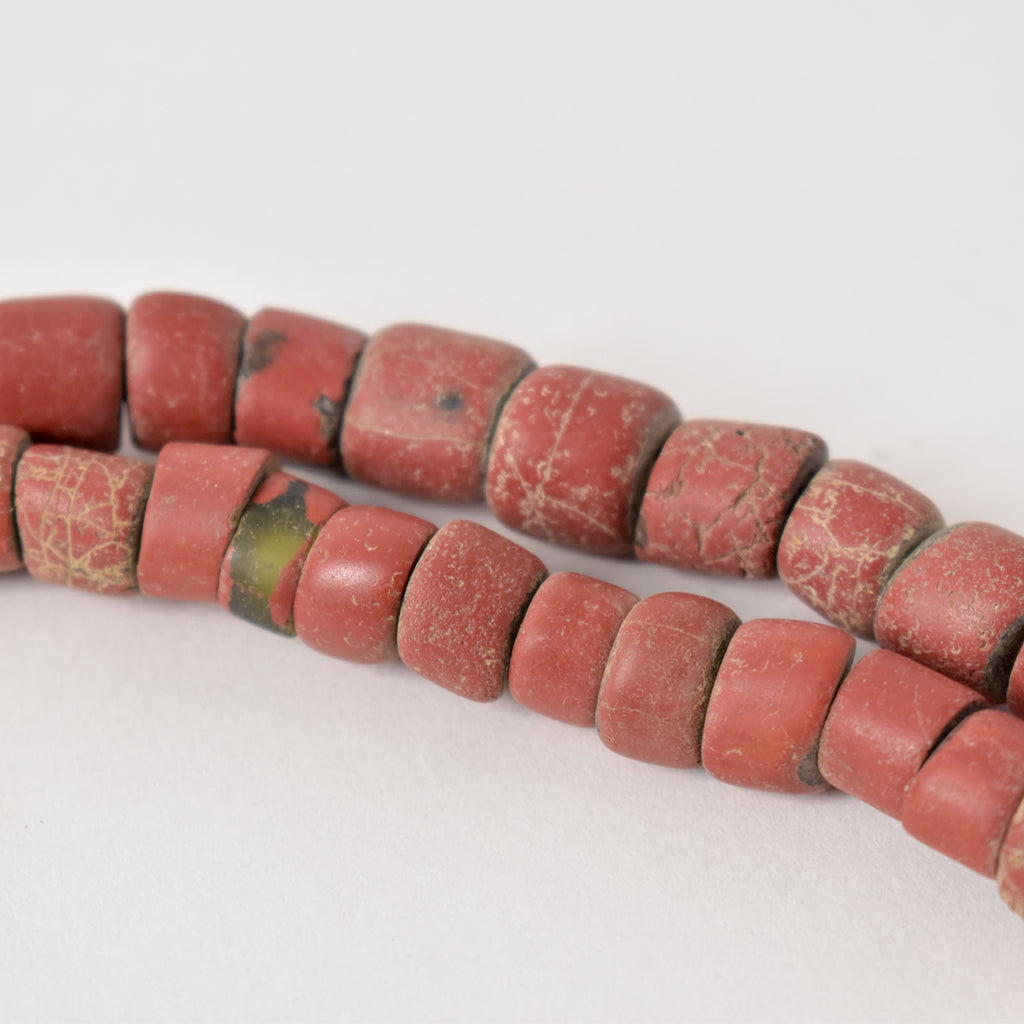 Red Green Heart Venetian Trade Beads 32 Inch