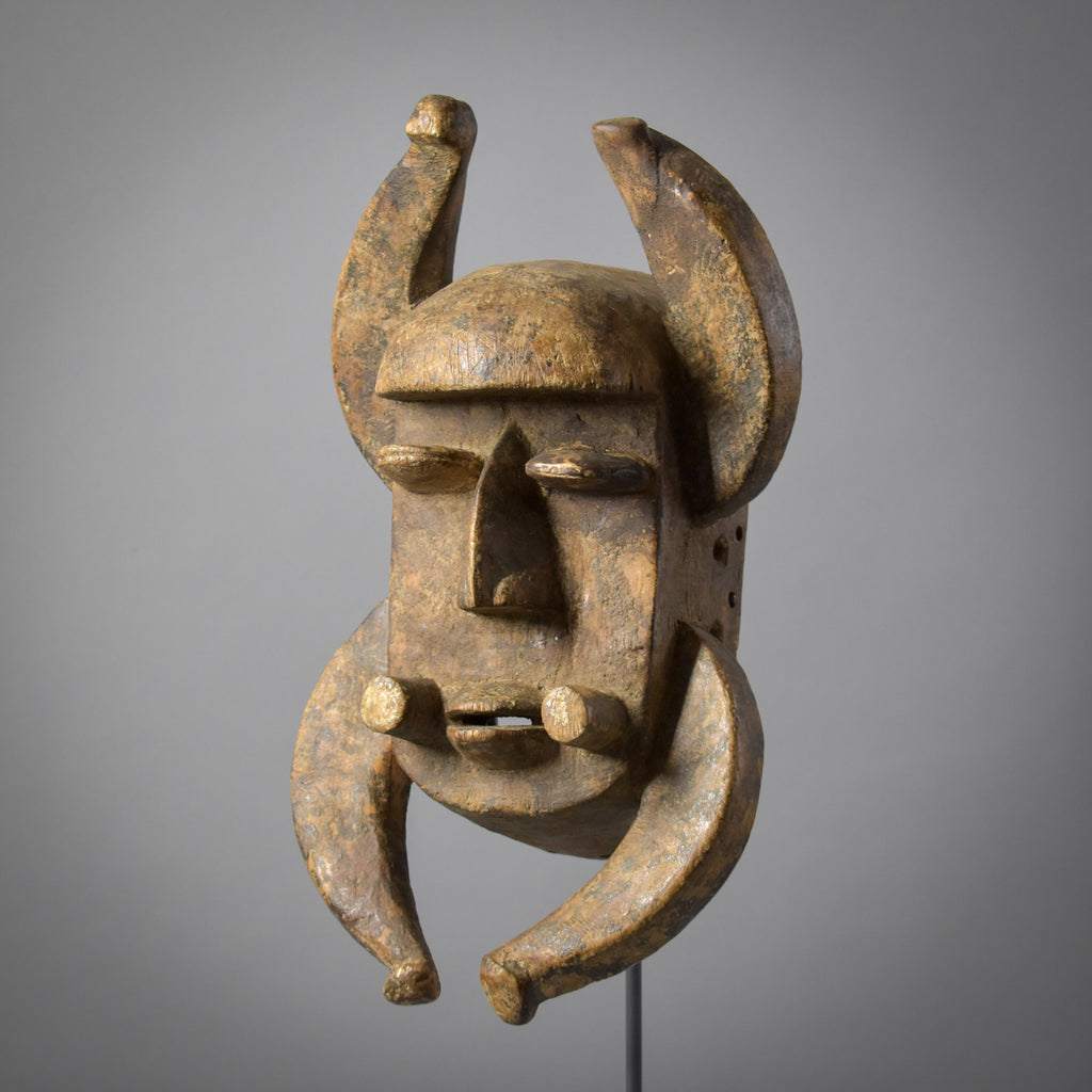 Grebo Mask with Horns on Custom Stand Côte d'Ivoire