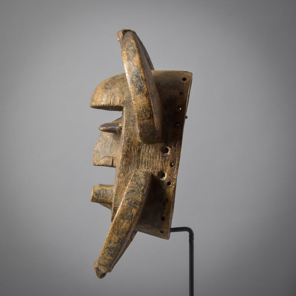 Grebo Mask with Horns on Custom Stand Côte d'Ivoire