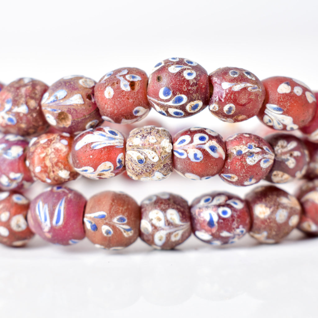 Venetian Whiteheart Floral Dot Red Trade Beads
