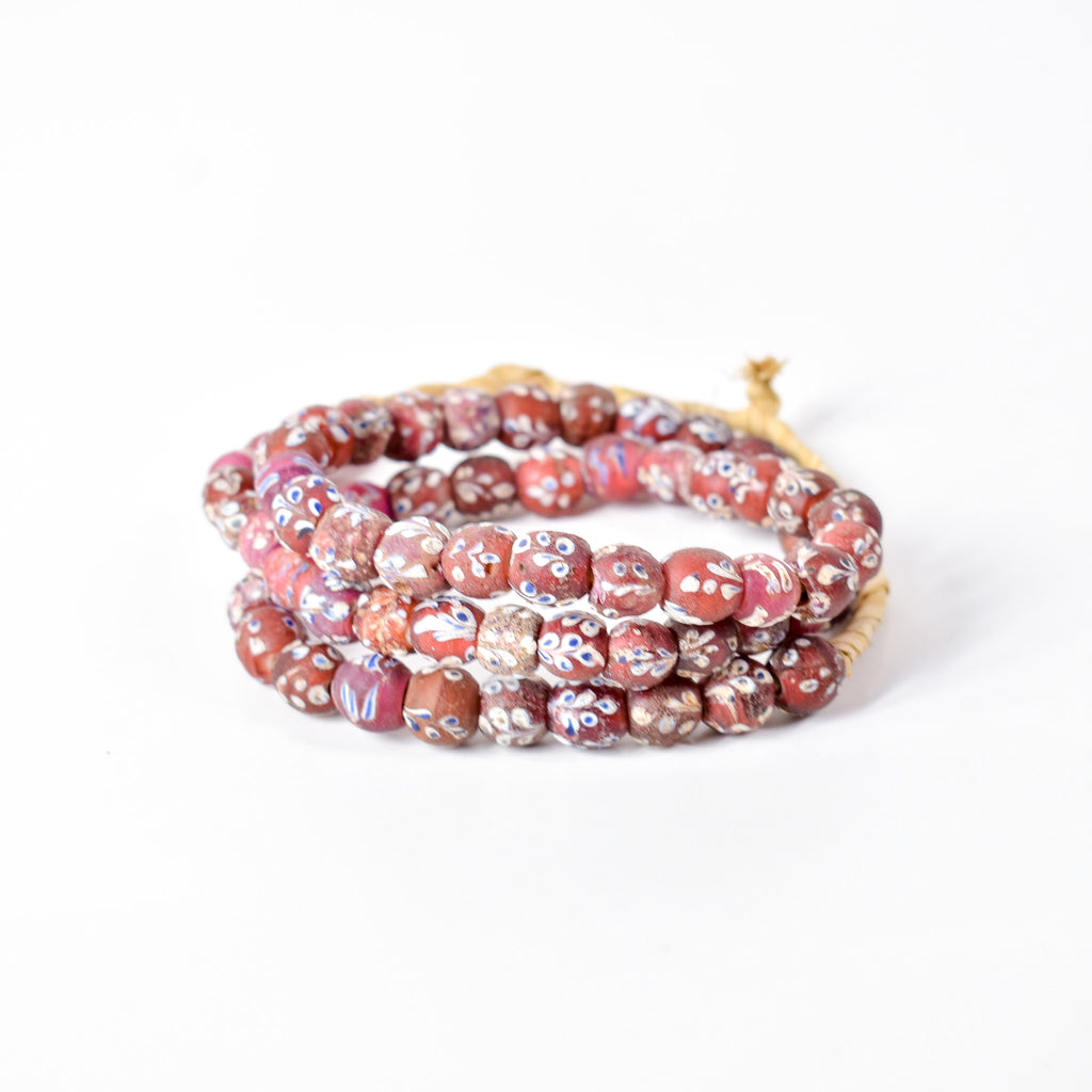 Venetian Whiteheart Floral Dot Red Trade Beads