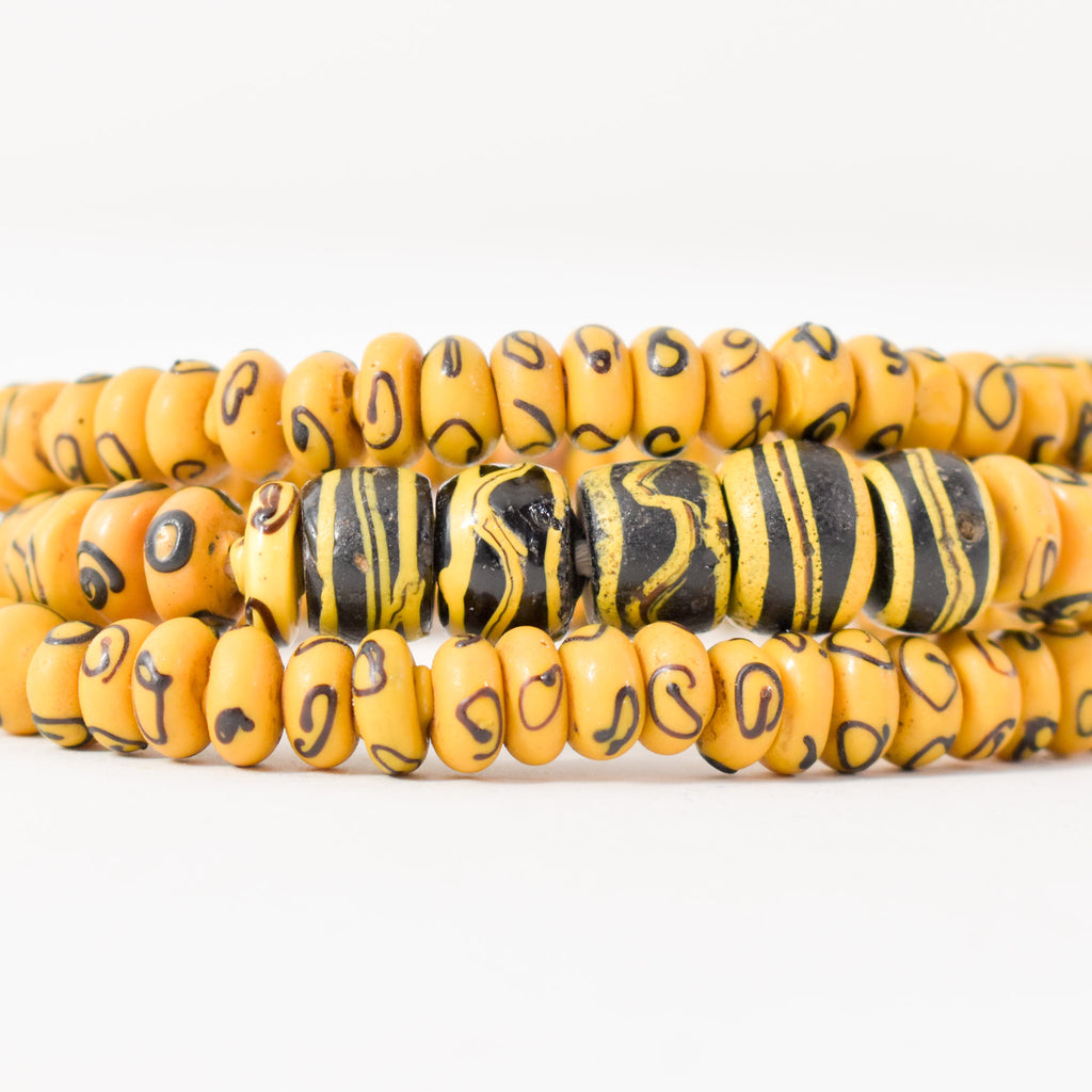 Rare Yellow Zen and Bumblebee Venetian Trade Beads 30 Inch