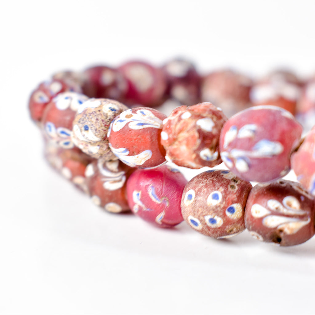 Venetian Whiteheart Floral Dot Red Trade Beads