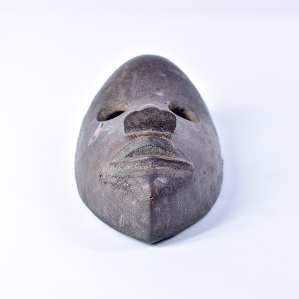 Dan Passport Mask