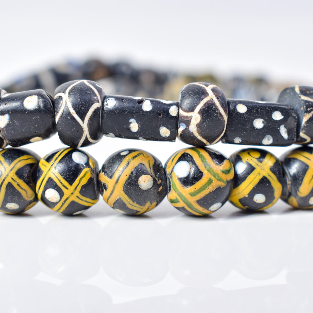 Venetian Black Collection Trade Beads 31 Inch