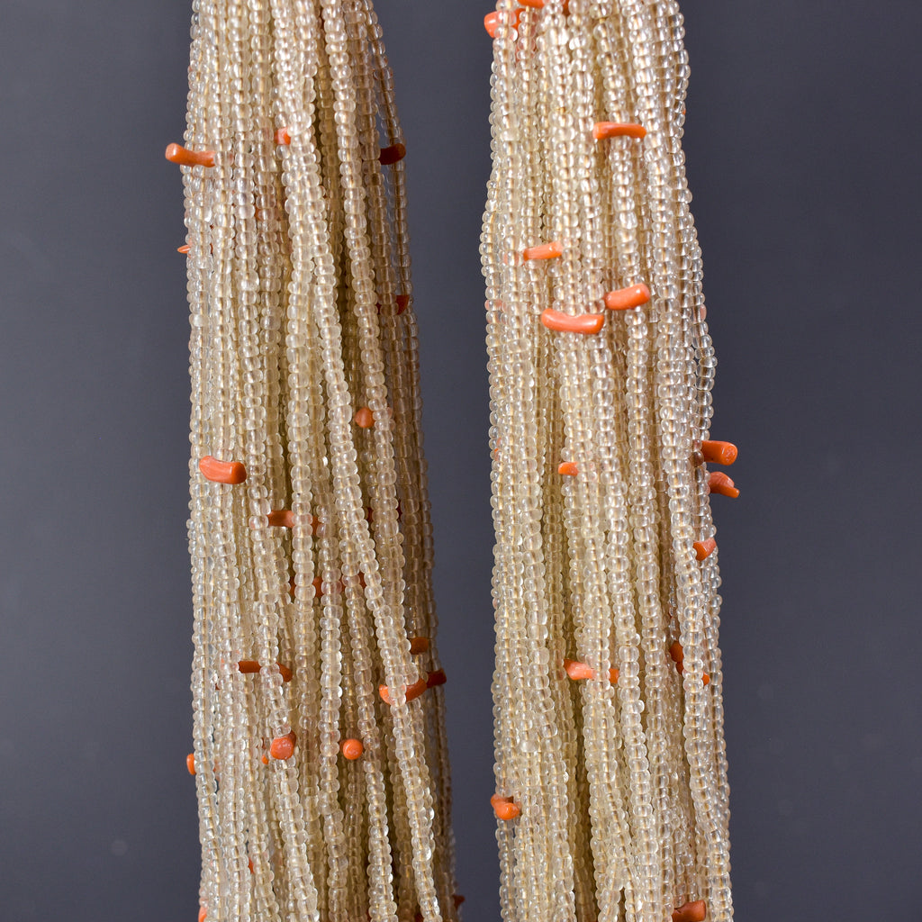 Baule Tamba Clear and Coral Seed Beads Necklace