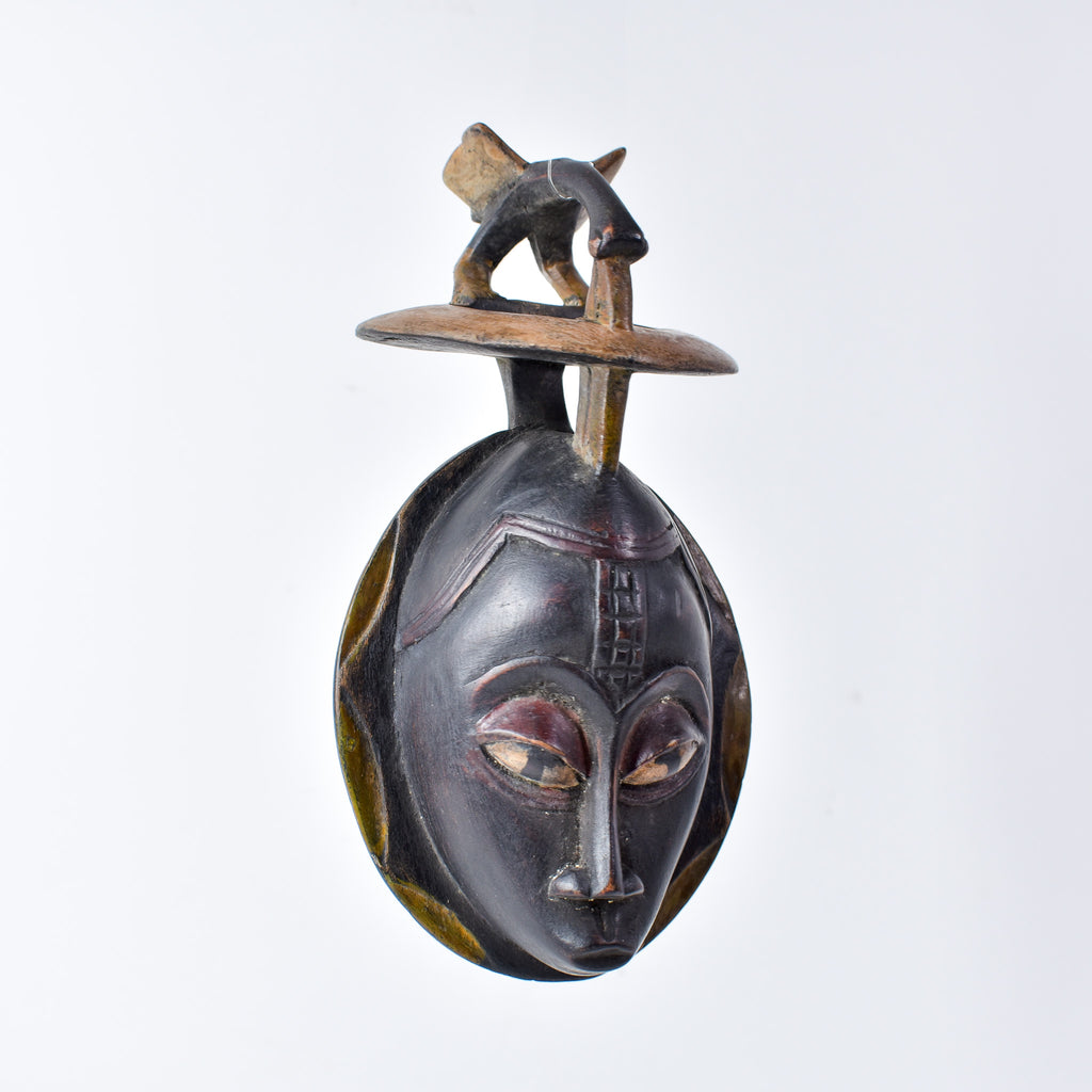 Guro Passport Mask with Bird Côte d'Ivoire