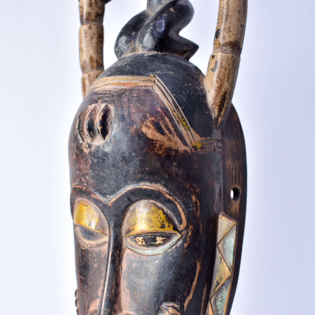Guro House Mask with Figure Côte d'Ivoire