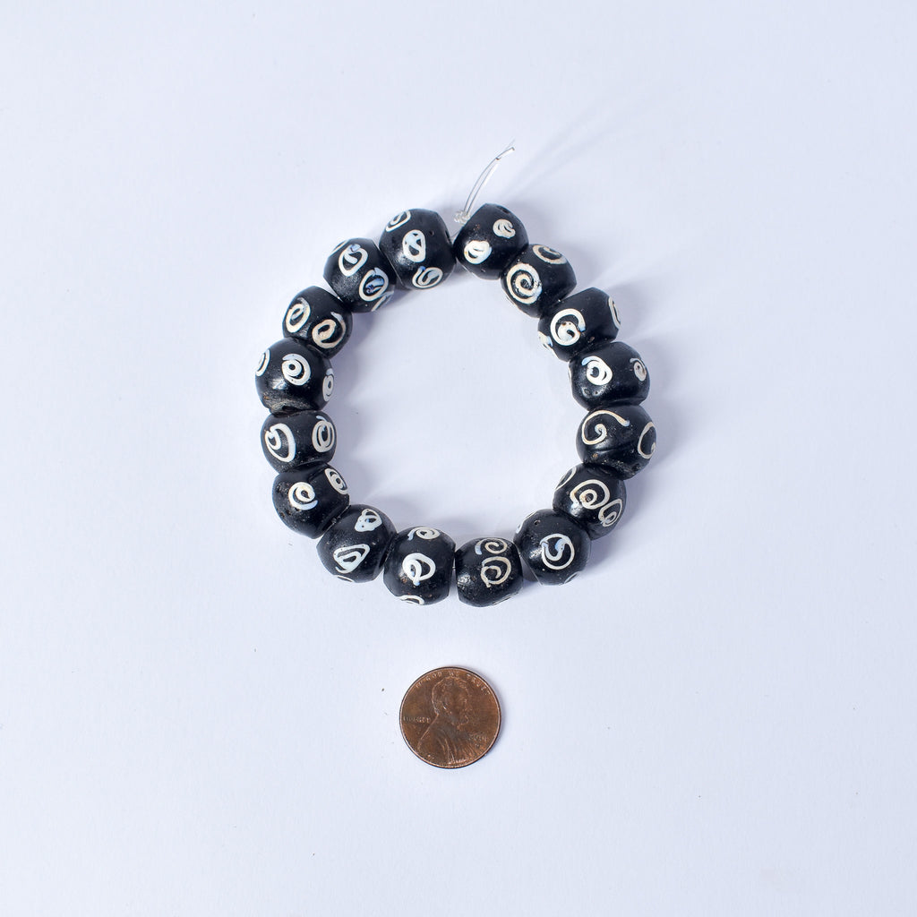16 Zen Venetian Trade Beads