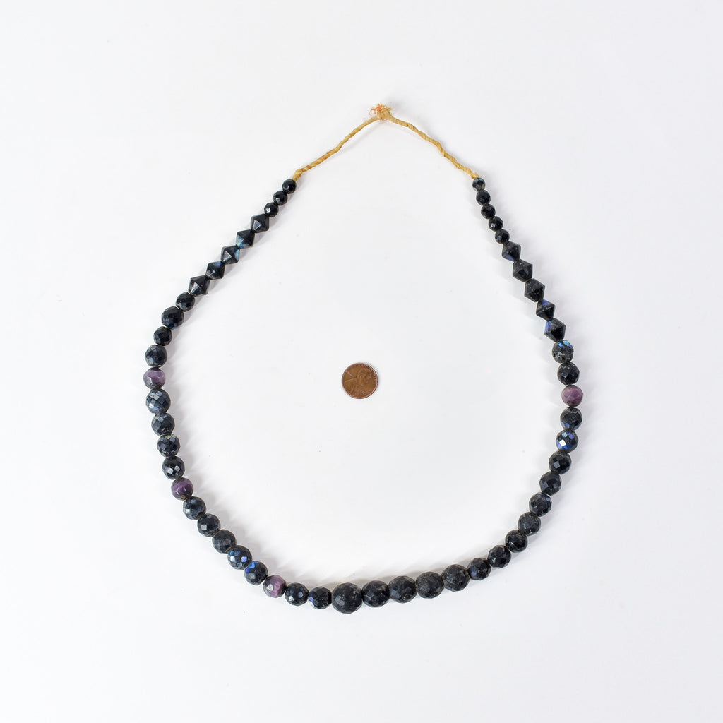 Iridescent Faceted Graduated Bohemian Black Trade Beads