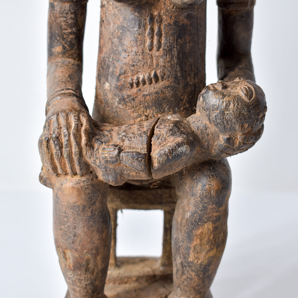 Baule Maternity Wood Figure