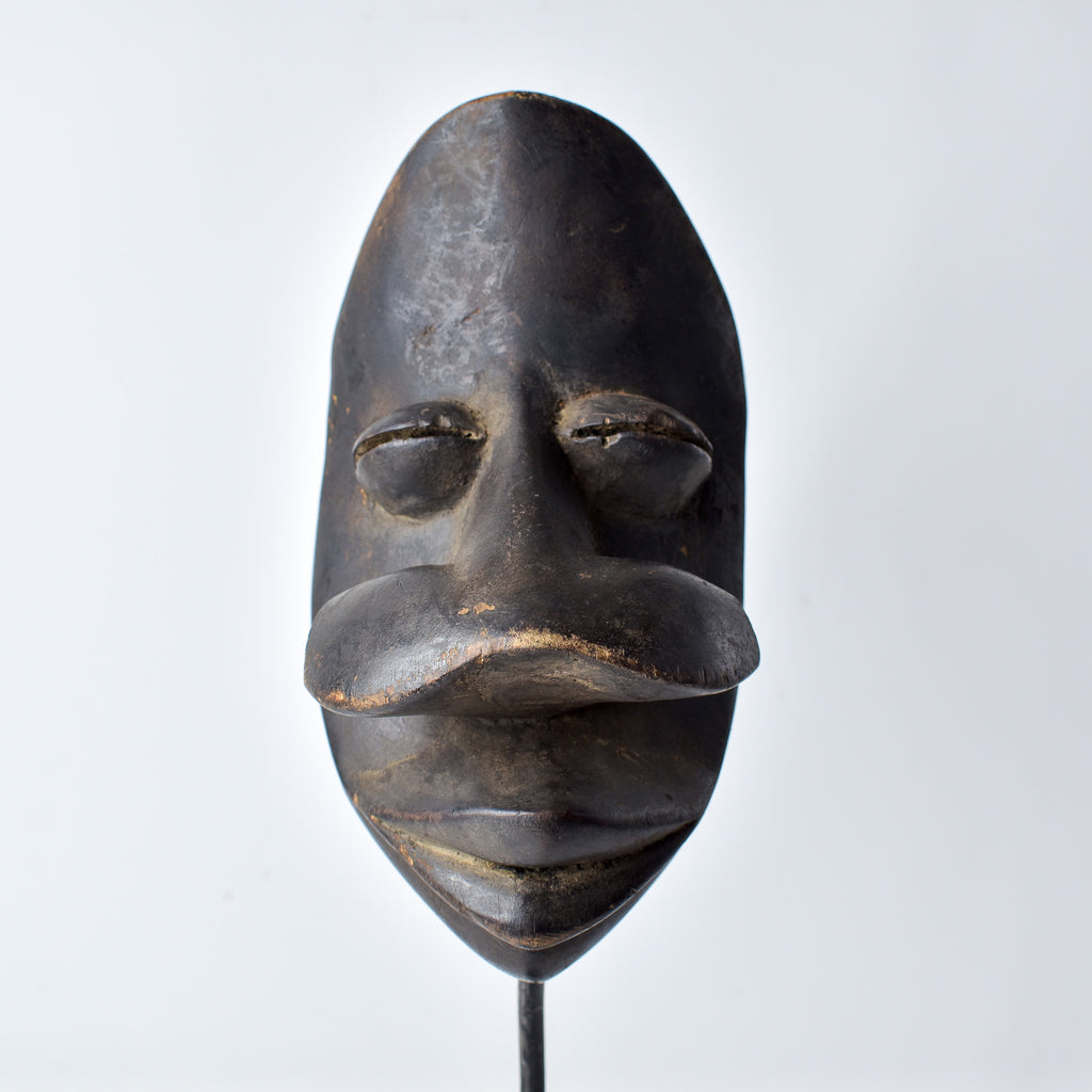 Dan Deangle Mask Liberia