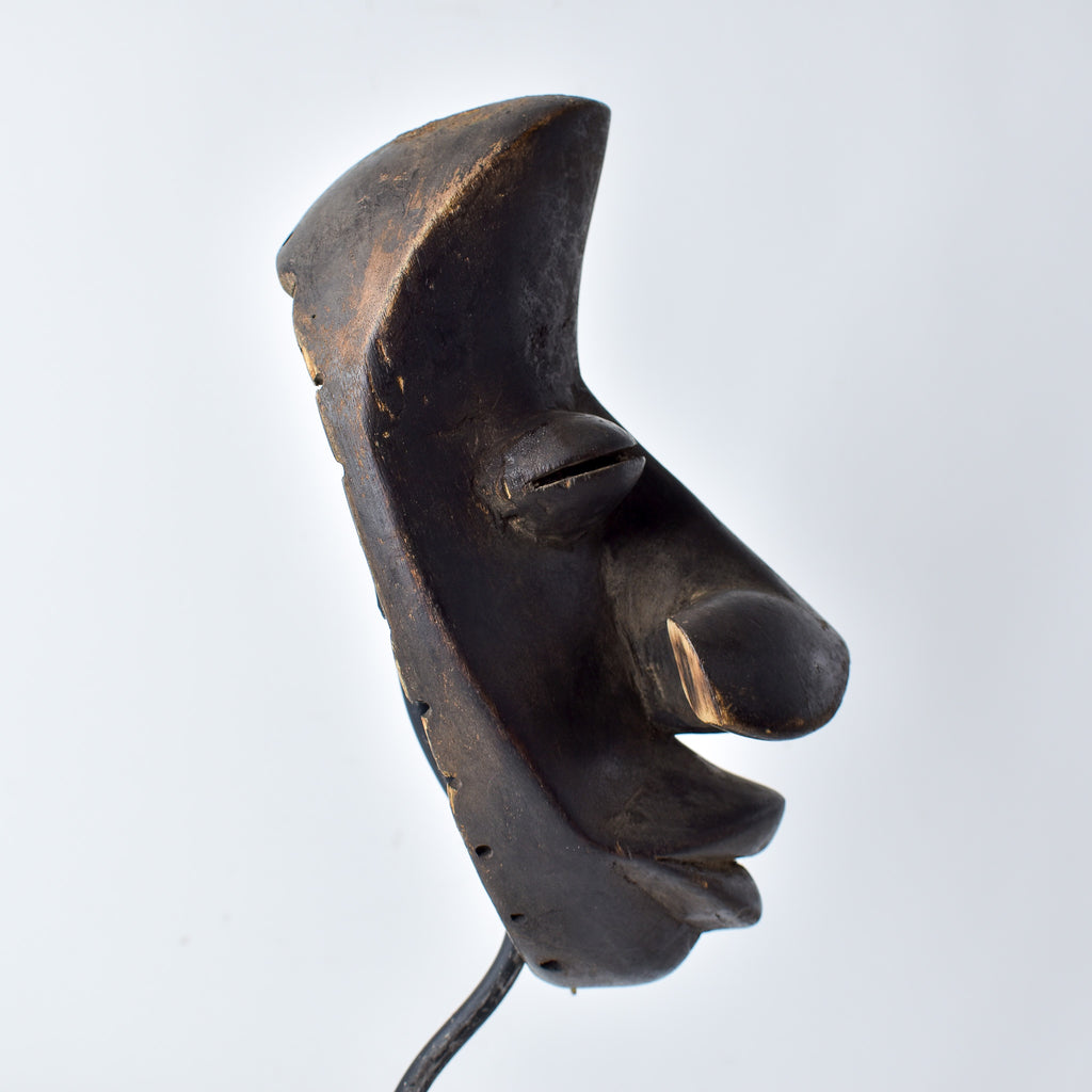 Dan Deangle Mask Liberia