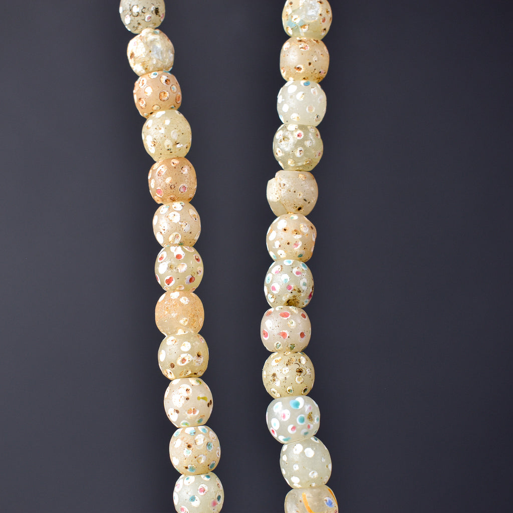 Venetian Skunk White Clear Trade Beads