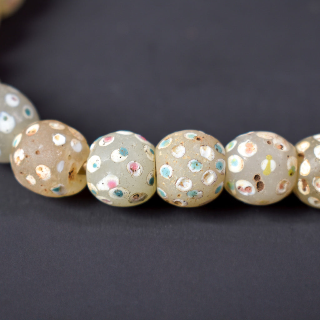 Venetian Skunk White Clear Trade Beads