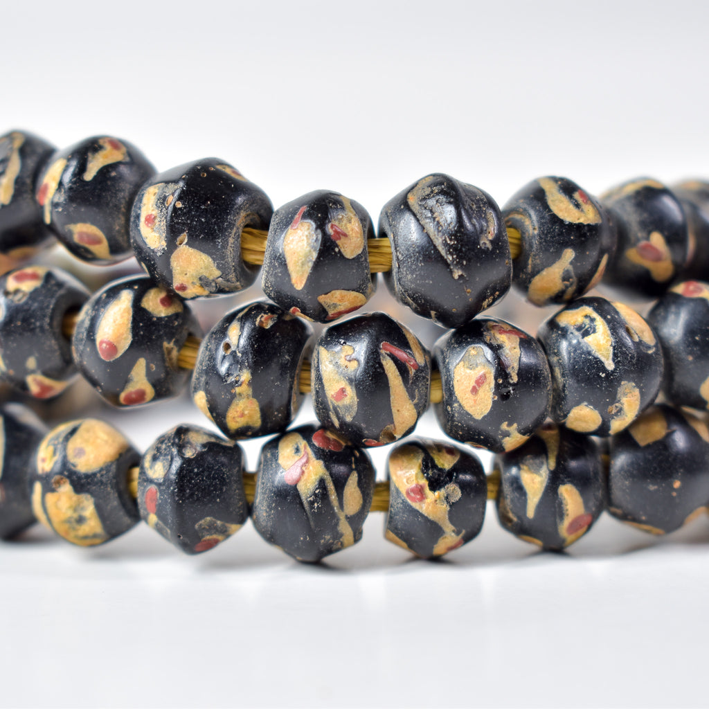 Baby King Venetian Trade Beads 30 Inch