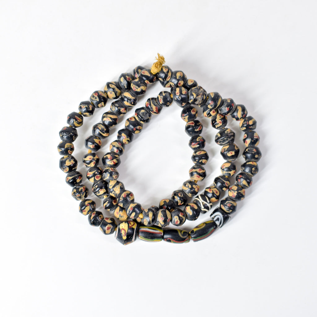 Baby King Venetian Trade Beads 30 Inch