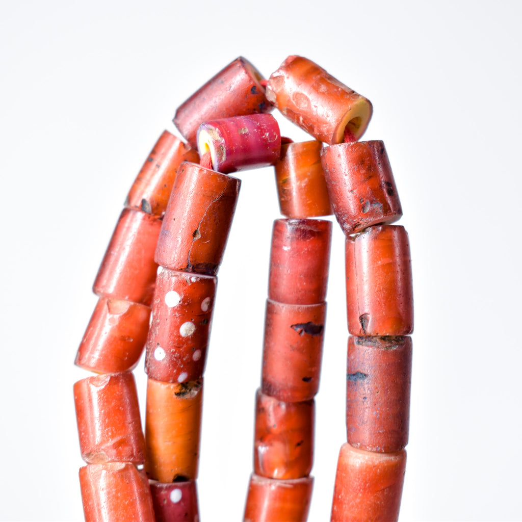 Cornaline d'Aleppo Rare Skunks Venetian Trade Beads