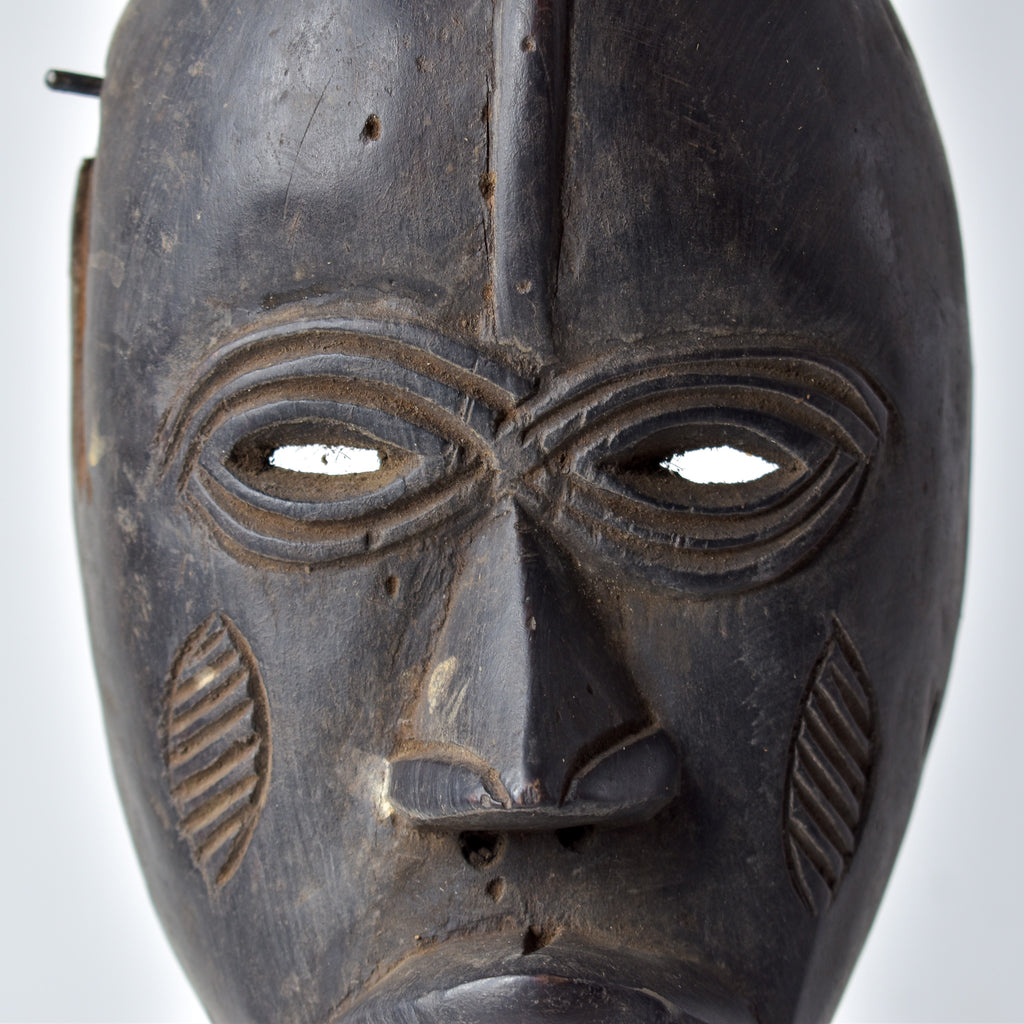 Dan Deangle Mask Liberia