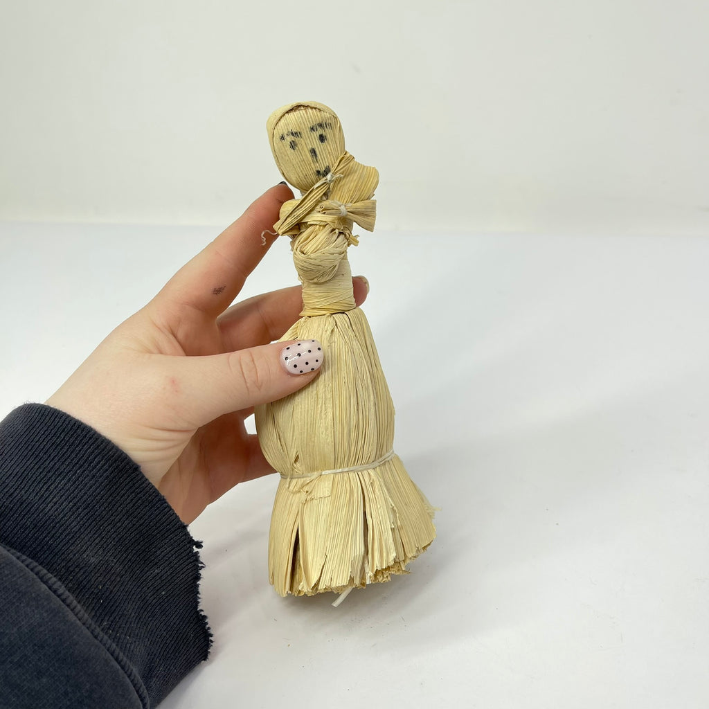 Corn Husk Mother and Child Figurine Zimbabwe