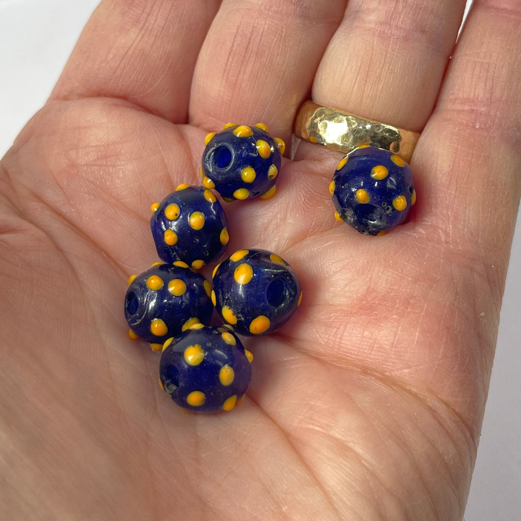 6 Very Rare Blue Raised Dot Skunk Venetian Trade Beads