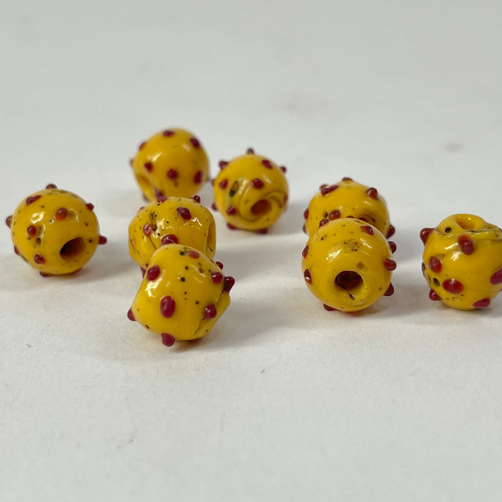 8 Rare Yellow Raised Dot Skunk Venetian Trade Beads