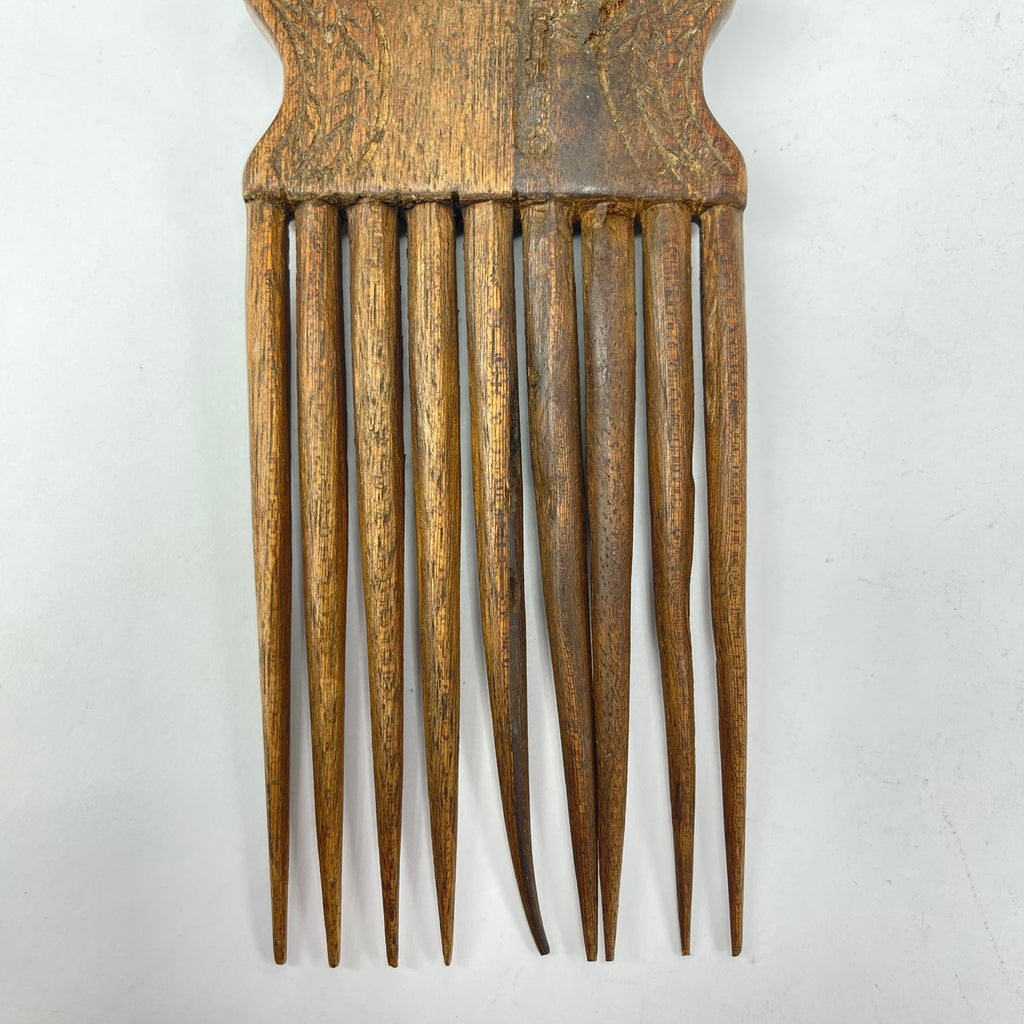 Luba Wood Comb Congo