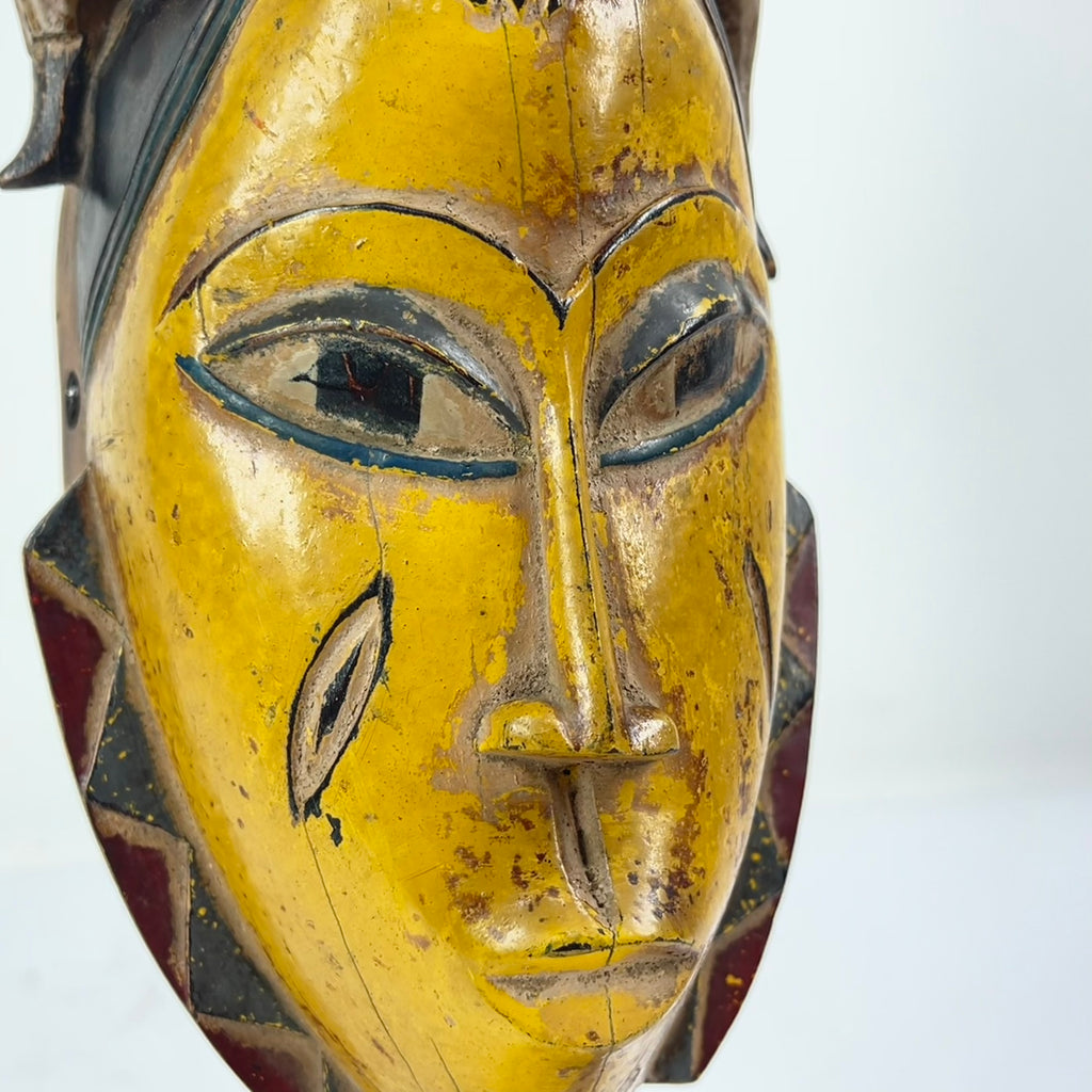 Guro House Mask with Figure Côte d'Ivoire