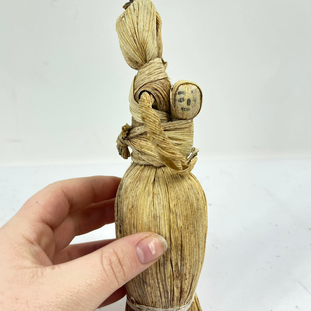 Corn Husk Mother and Child Figurine Zimbabwe