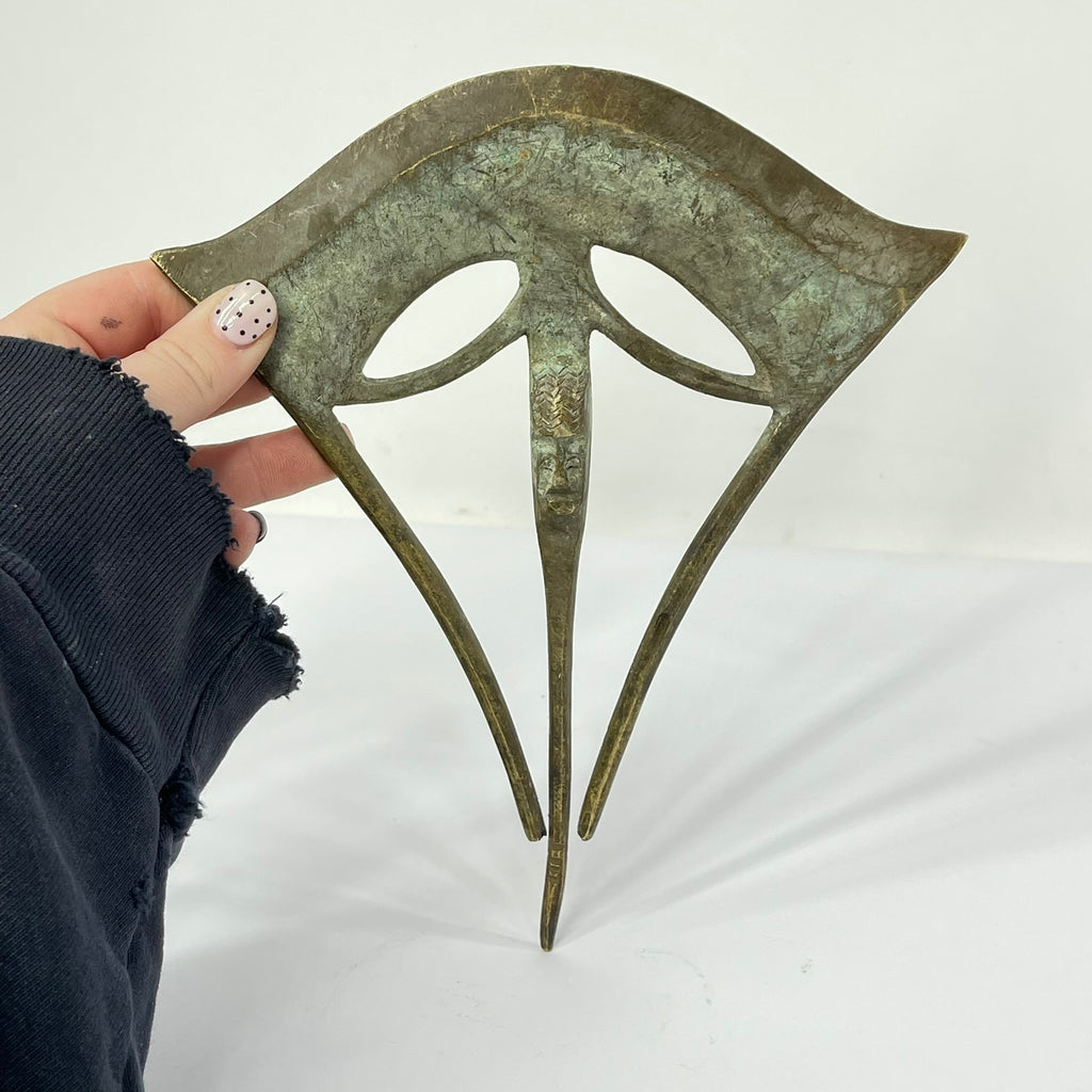 Azande Marriage Currency