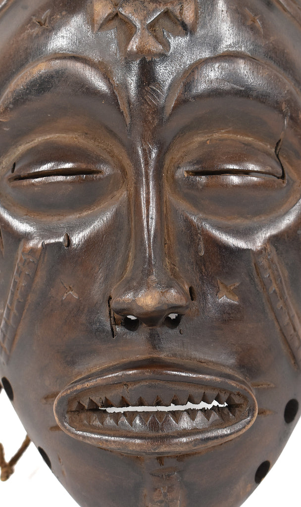 Chokwe Mask Mwana Pwo Congo