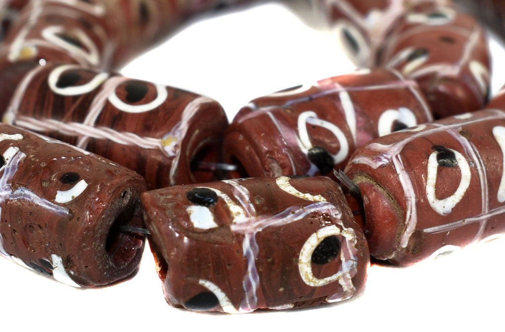 19 Brick Red Tic Tac Toe Venetian Trade Beads