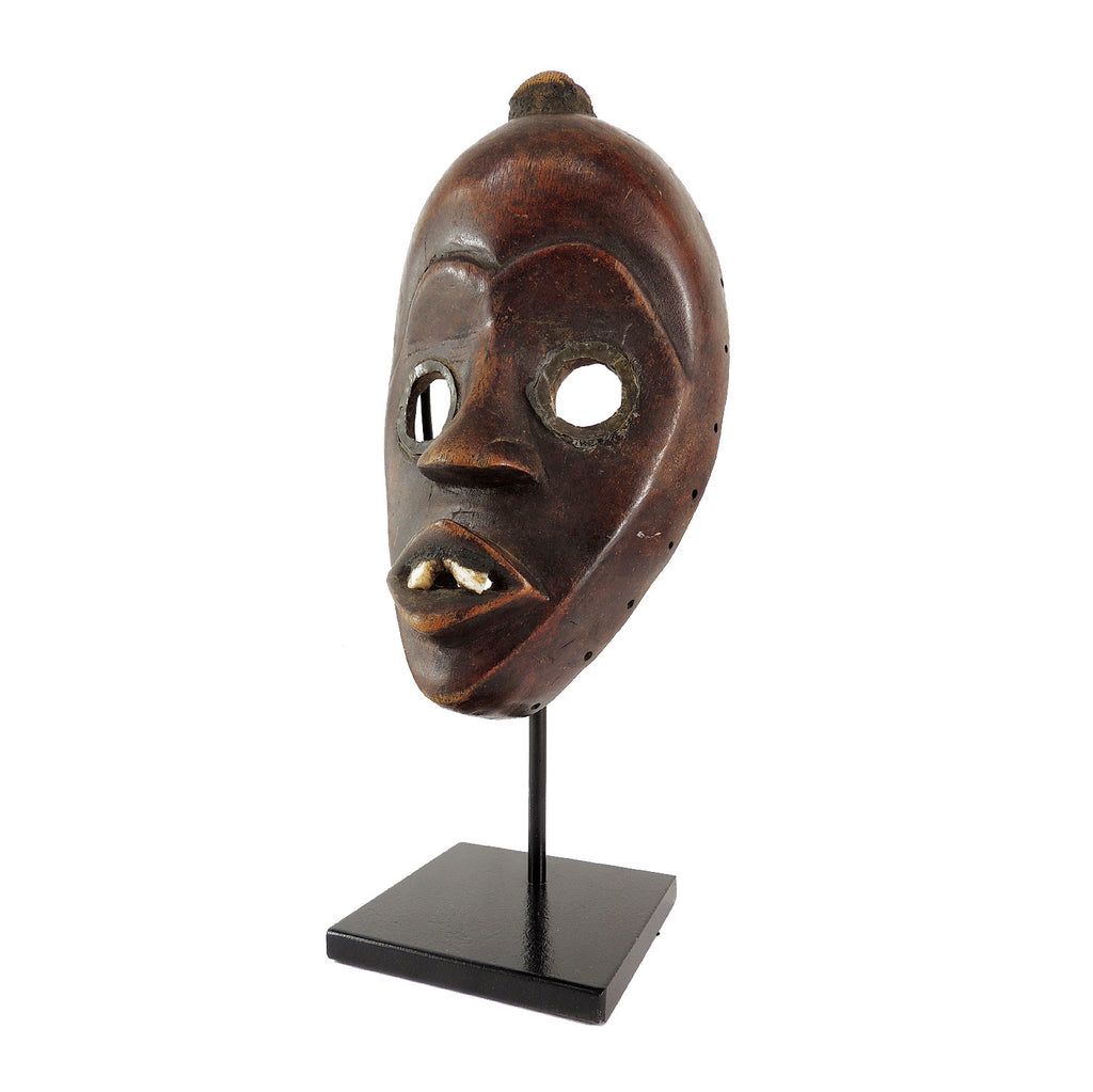 Dan Deangle Mask with Teeth Custom Stand Liberia