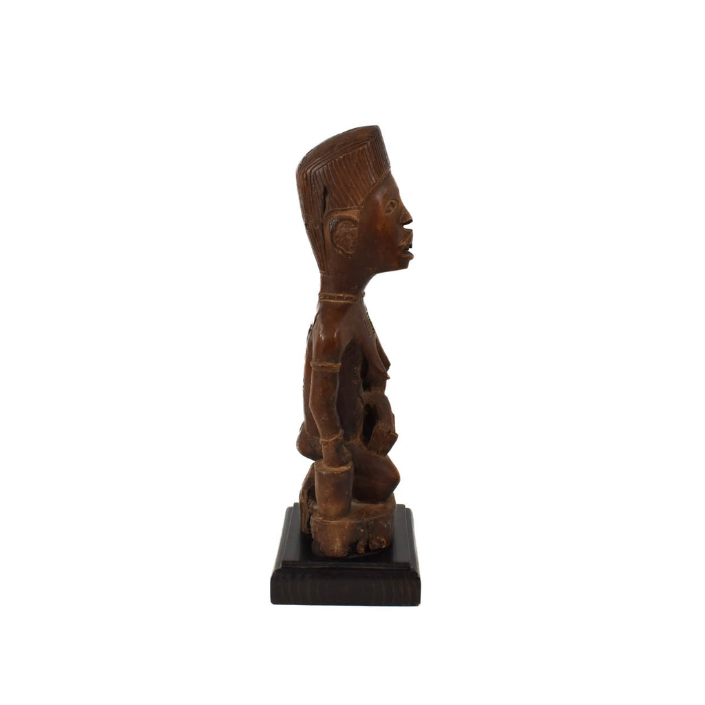 Congo Carving on Base Side View